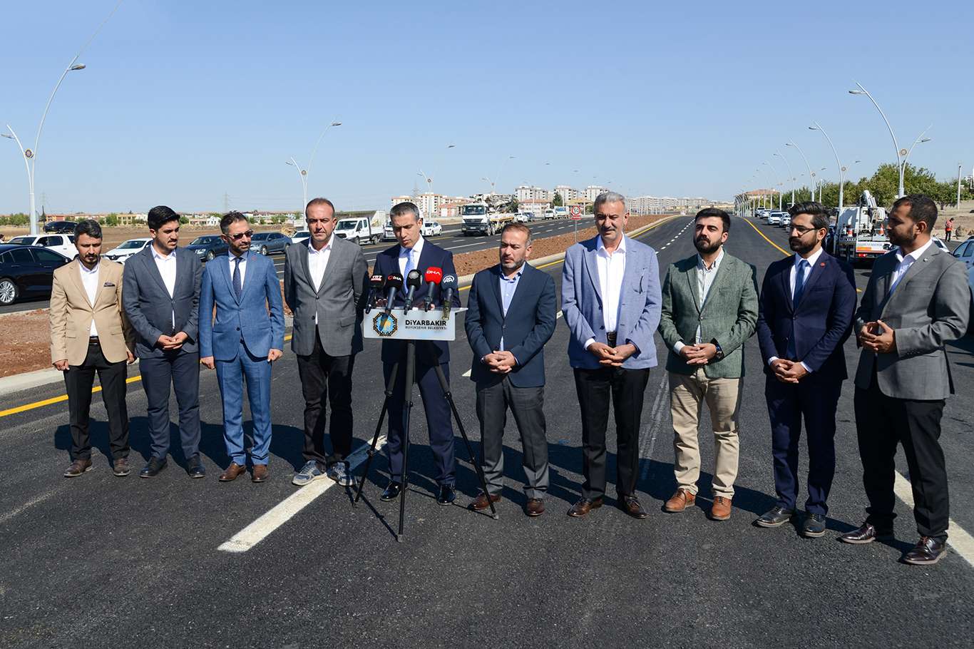 Diyarbakır’da yeni açılan bulvara Prof. Dr. Necmettin Erbakan’ın adı verildi Diyarbakır’da yeni açılan bulvara Prof. Dr. Necmettin Erbakan’ın adı verildi